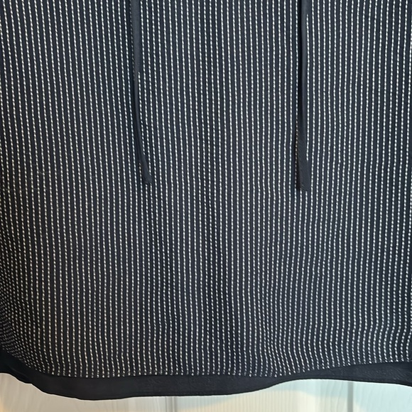 Rag & Bone women’s blue striped V neck long sleeve blouse size medium - Picture 4 of 8